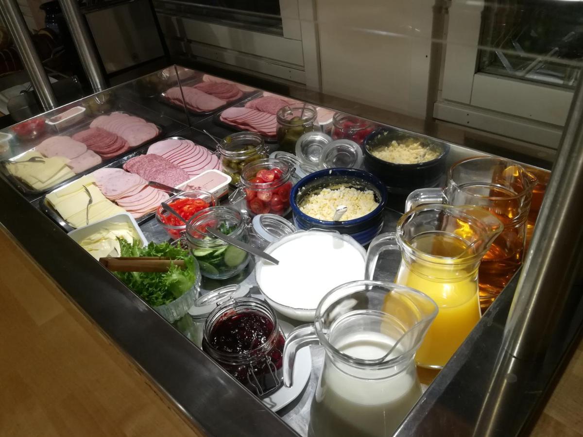 Gasthaus Henri Raisio Eksteriør bilde